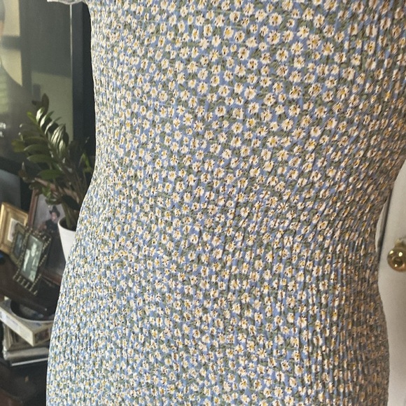 Timing dress - Picture 4 of 7